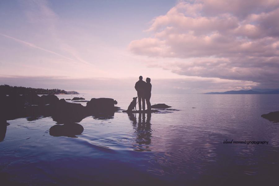 http://www.islandmomentsphotography.com/
