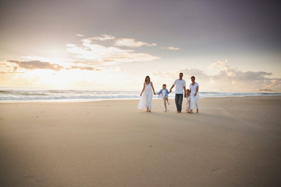 Sunrise Family Session on Currumbin Beach, family session, beach family pictures, what to wear for family pictures