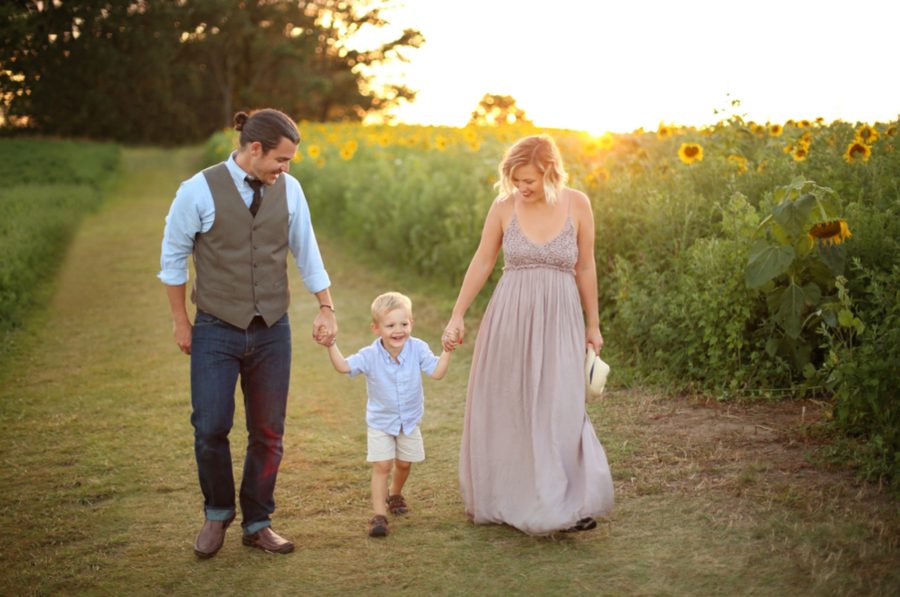 Wisconsin Sunflower Family Session, family sessions, what to wear for family sessions