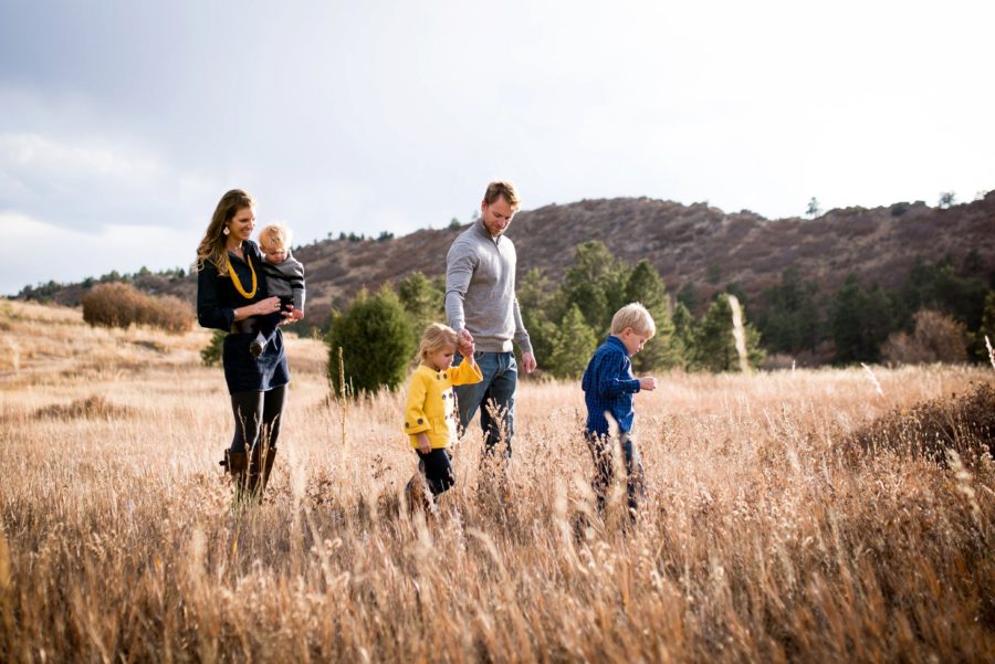 picture ideas for family of 5, family fall pictures, Family of Five Colorado Spring Session
