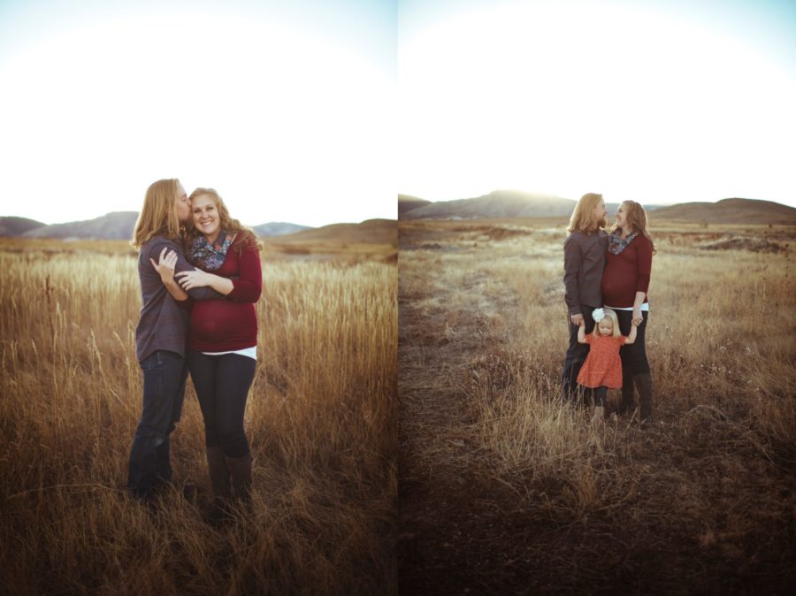 family of 3 maternity picture ideas, maternity poses, family of 3 pictures, Beyond the Wanderlust