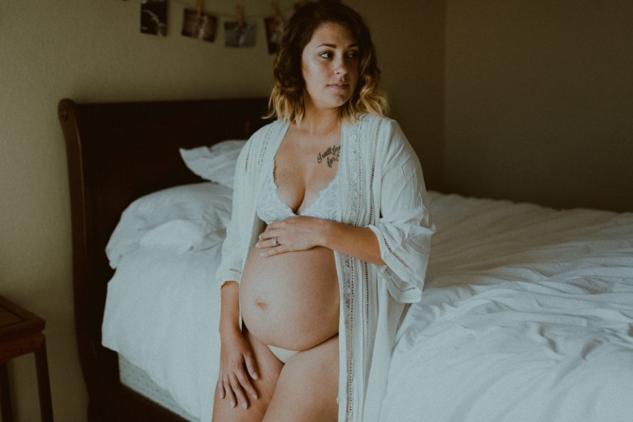 bedroom maternity pictures, intimate motherhood