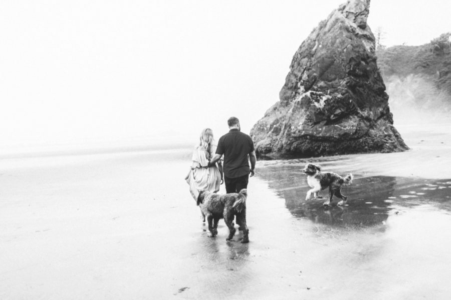 couple maternity pictures with dogs on beach, Ruby Beach Intimate Maternity Pictures in Washington
