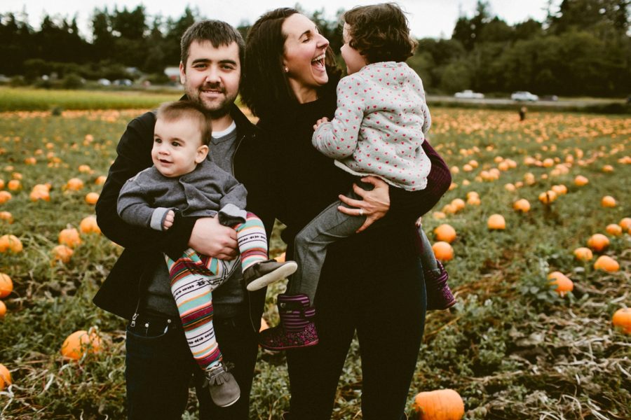 family of 4 poses, lifestyle photography, Family Pumpkin Patch Adventure in British Columbia