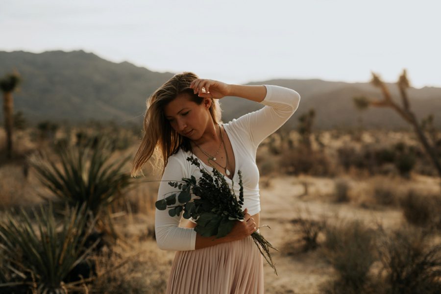 Woman posing at sunset, People posing ideas, Moody Couples Session at Joshua Tree