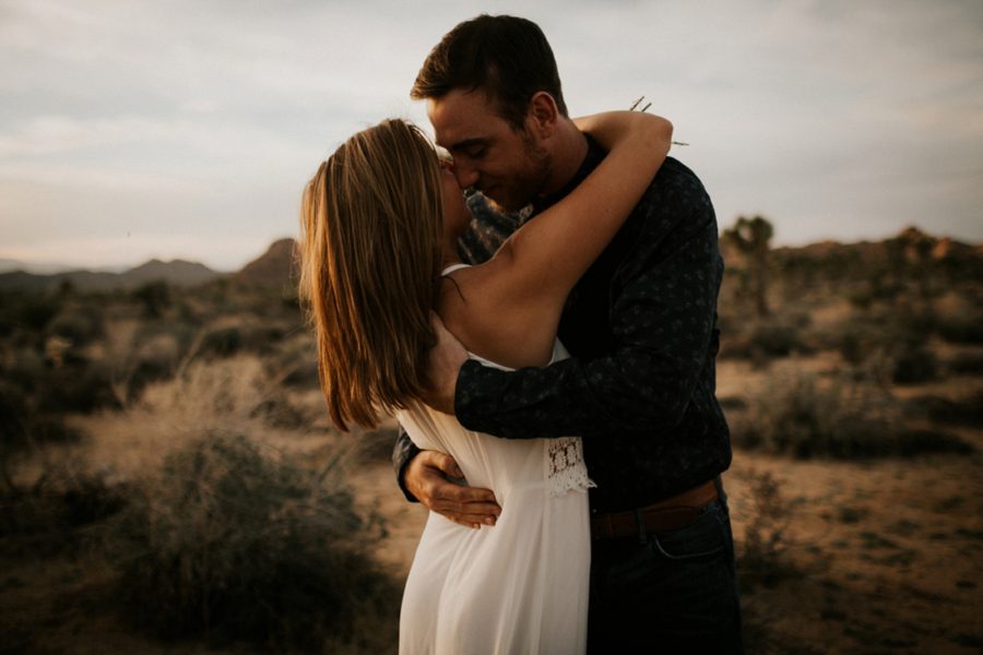 intimate couples pictures, Moody Couples Session at Joshua Tree